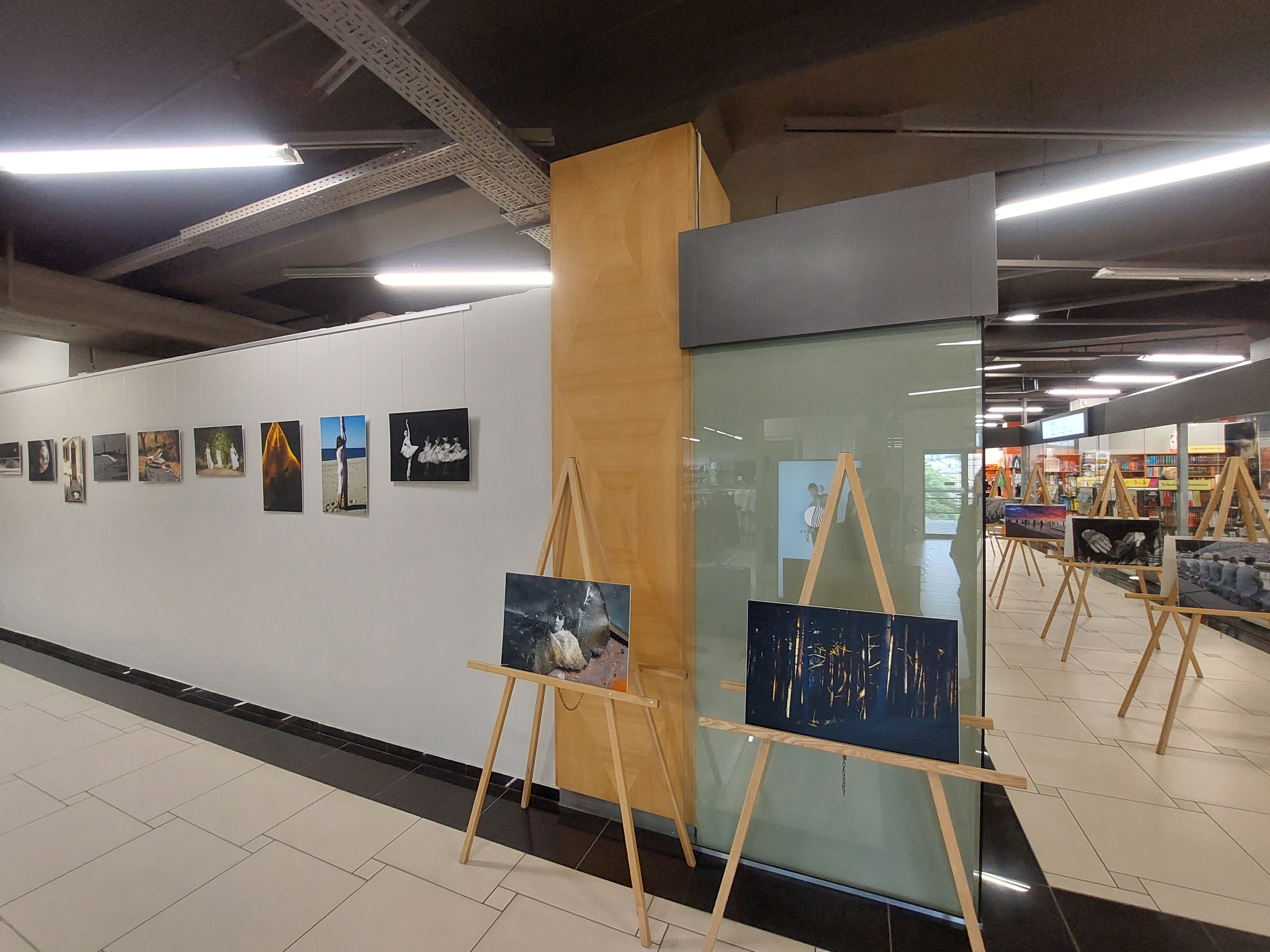 LRFA fotoizstāde “Dzīves šūpoles”